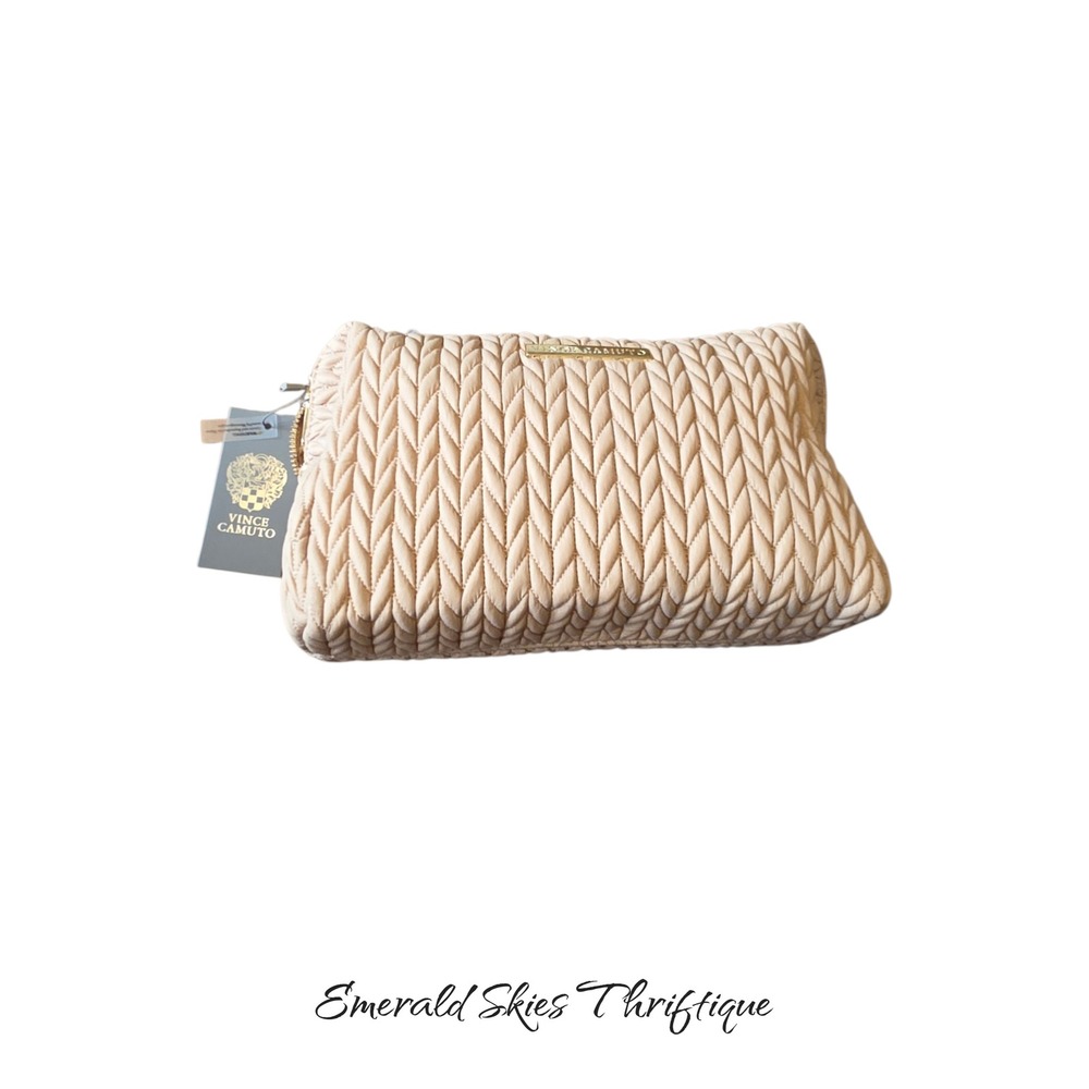 Vince Camuto quilted cosmetic bag  zippered closure. nwt free shipping